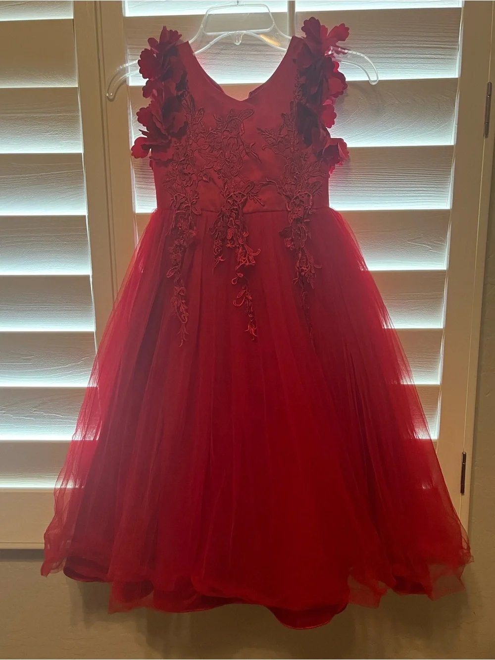 Trish Scully Elegant Red Floral Appliqué Tulle Dress for Girls